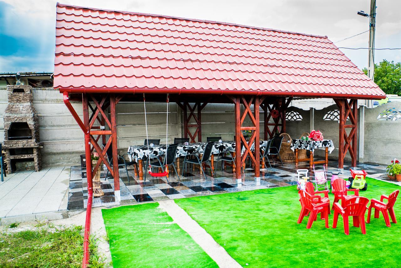 Pensiunea Georgibel Deva Luaran gambar